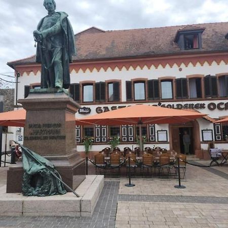 Hotel Zum Goldenen Ochsen Maikammer Buitenkant foto